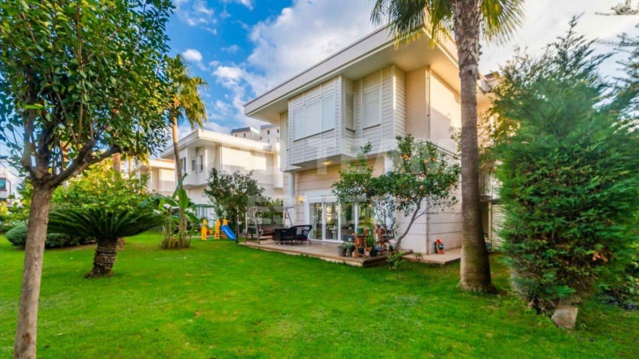 Villa a Antalya, Turchia, 450 m² - foto 7