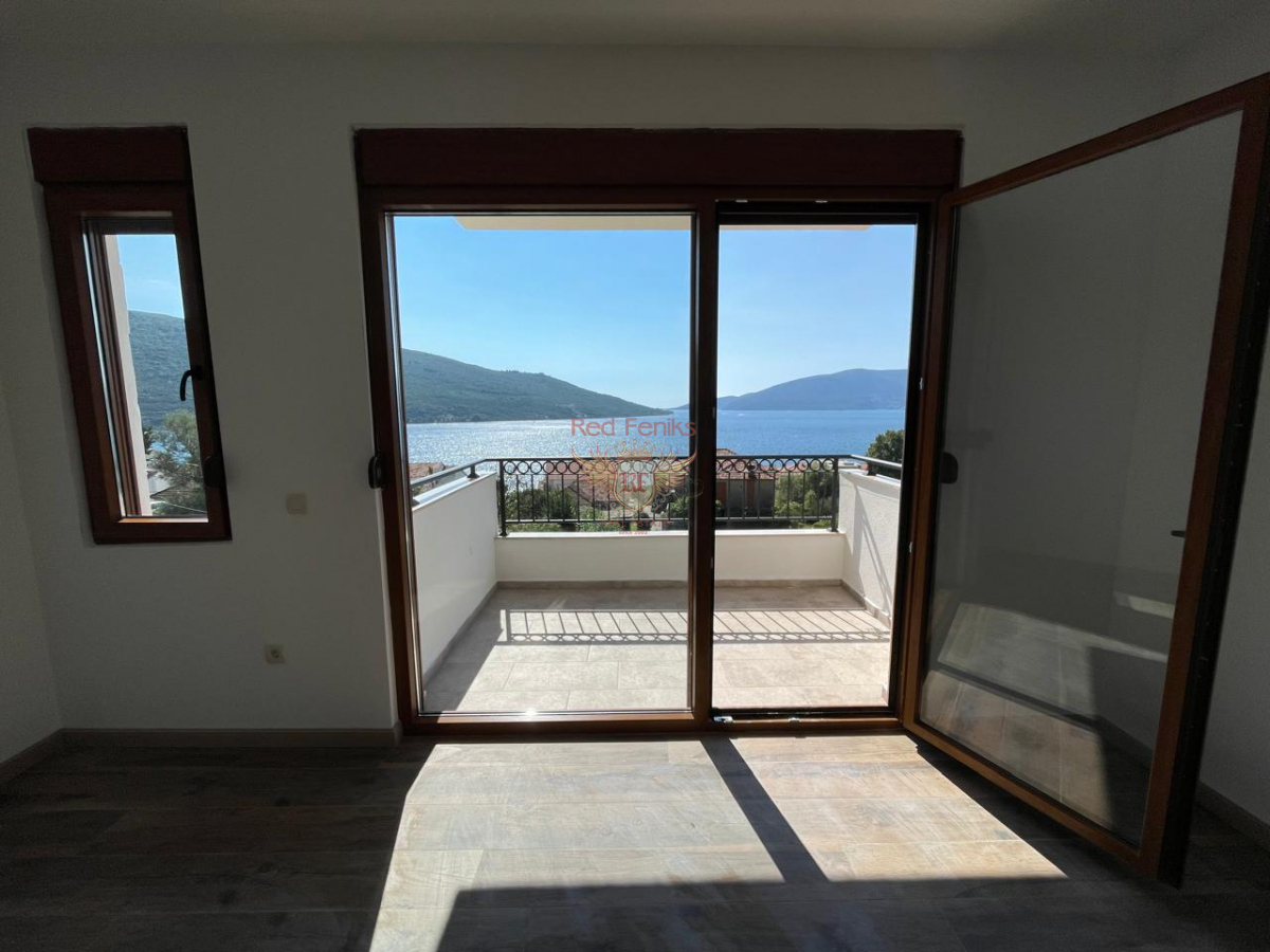 Flat in Herceg-Novi, Montenegro, 45 m² - picture 5