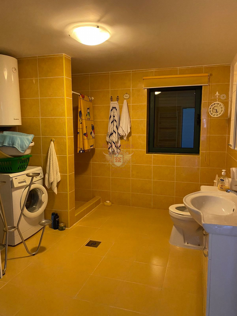 House in Bar, Montenegro, 230 m² - picture 5