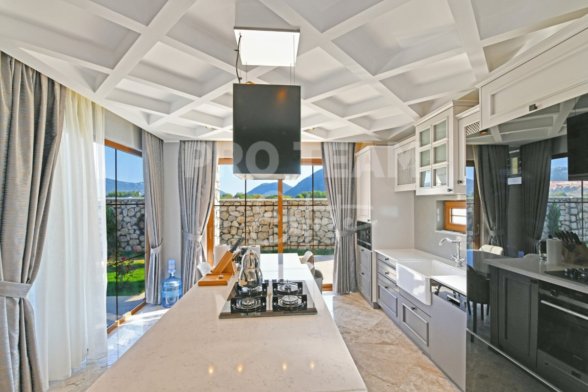 Villa à Kalkan, Turquie, 220 m² - image 8