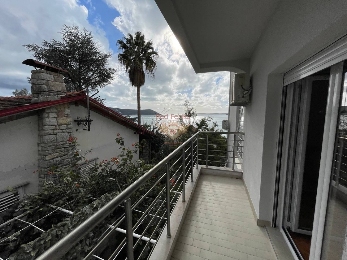 Flat in Herceg-Novi, Montenegro, 227 m² - picture 5