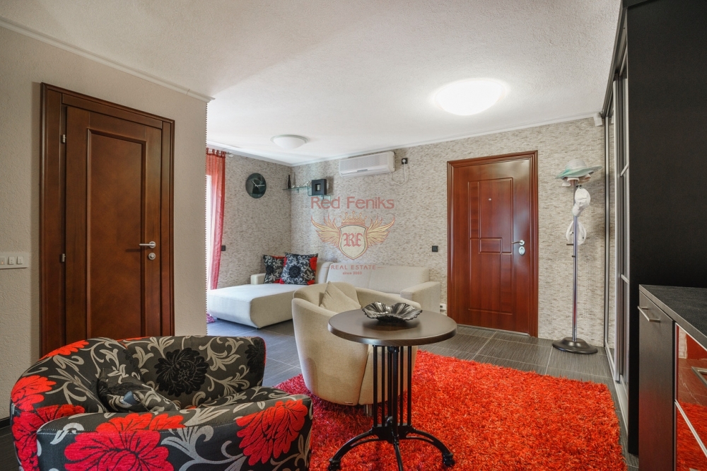 Casa en Kotor, Montenegro, 300 m² - imagen 5