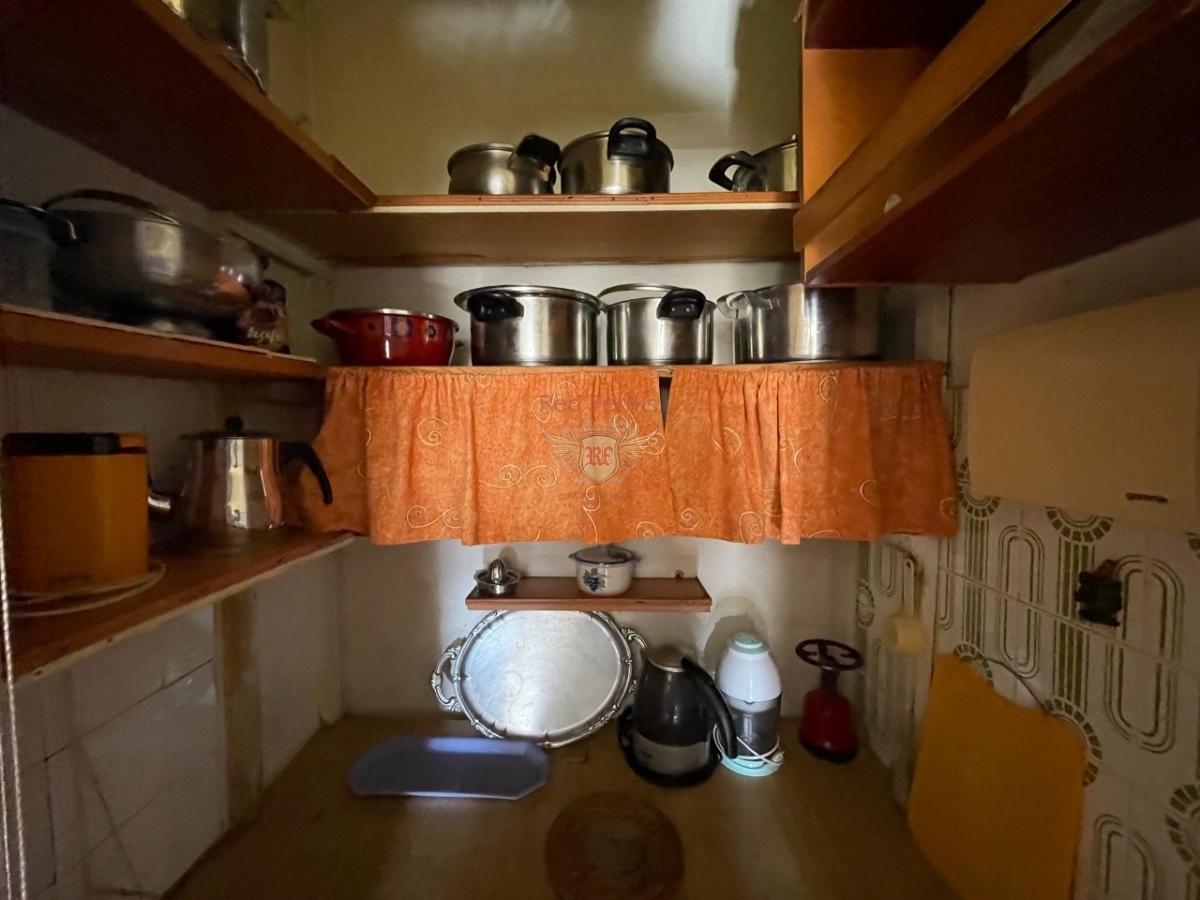 Piso en Herceg-Novi, Montenegro, 88 m² - imagen 6