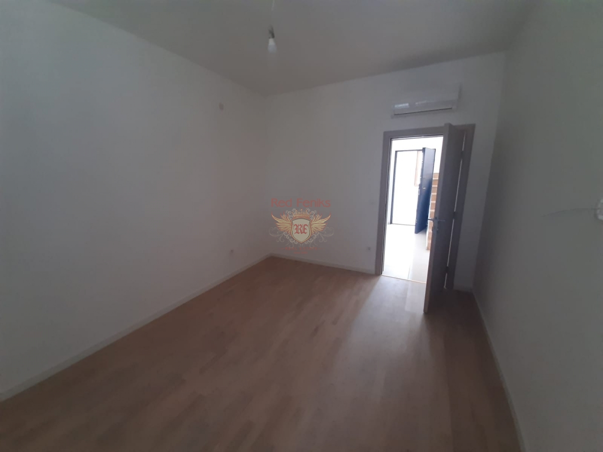 Appartamento a Tivat, Montenegro, 105 m² - foto 6