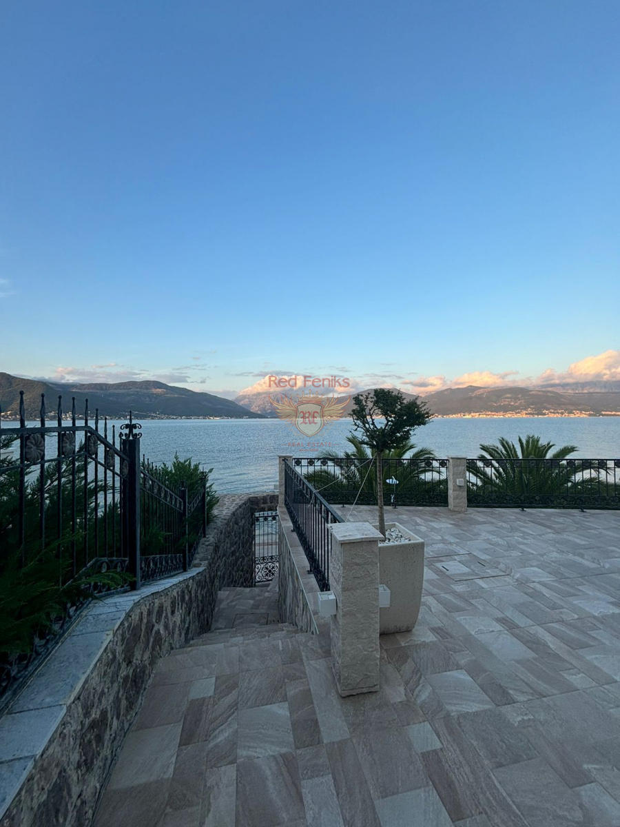 Casa a Tivat, Montenegro, 209 m² - foto 6