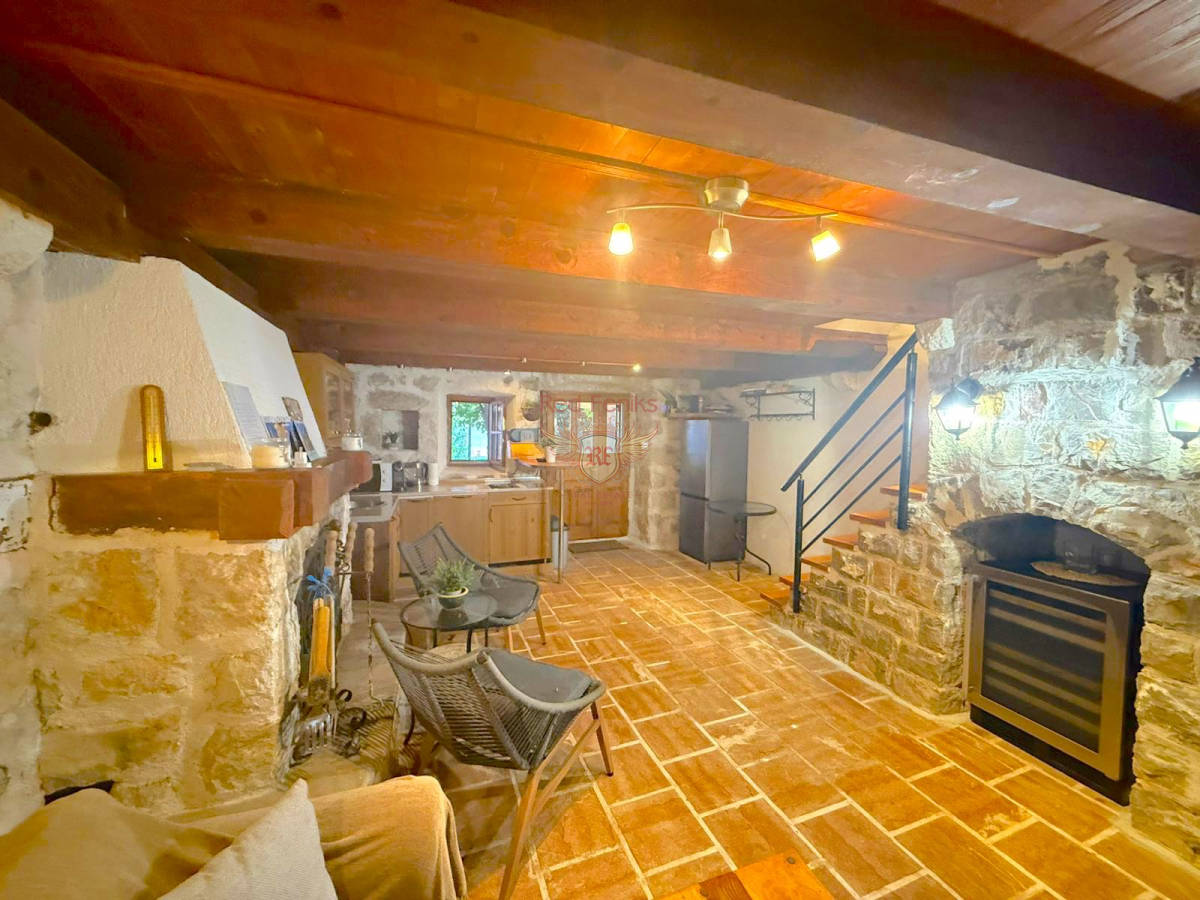 House in Rezevici, Montenegro, 148 m² - picture 6