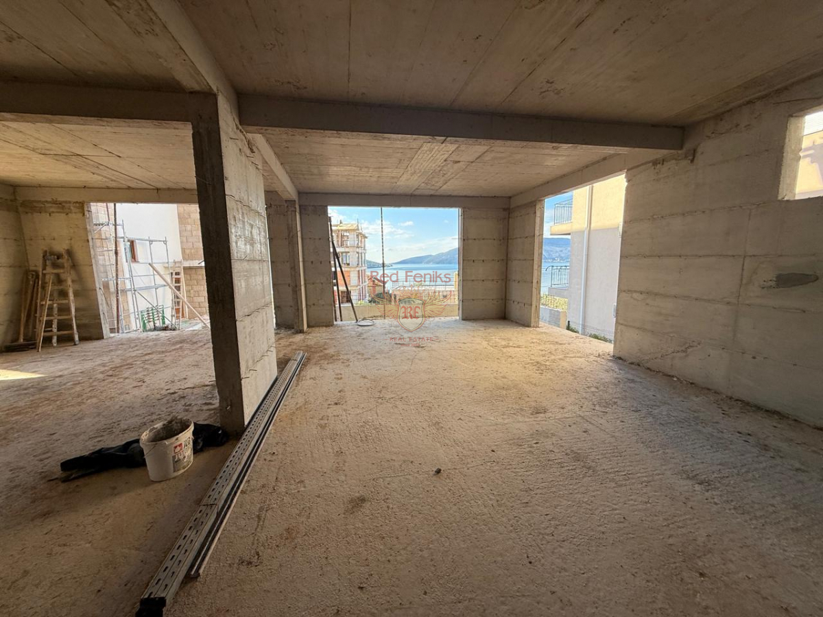 Piso en Herceg-Novi, Montenegro, 44 m² - imagen 7