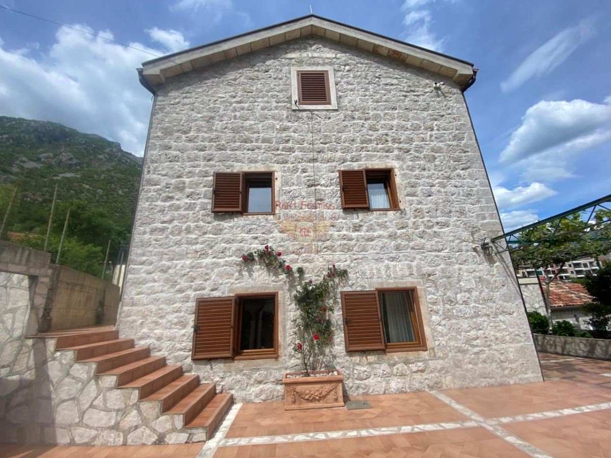 House in Kotor, Montenegro, 306 m² - picture 7