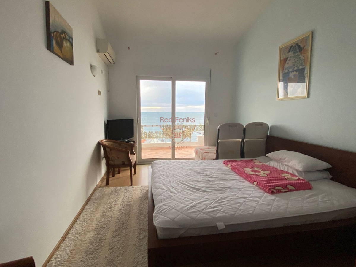 House in Bar, Montenegro, 200 m² - picture 7