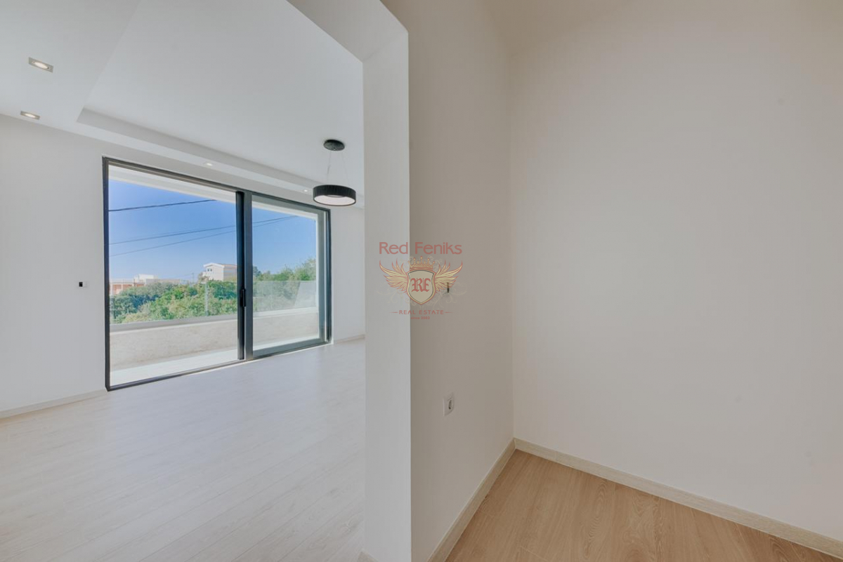 Haus in Bar, Montenegro, 345 m² - Foto 7