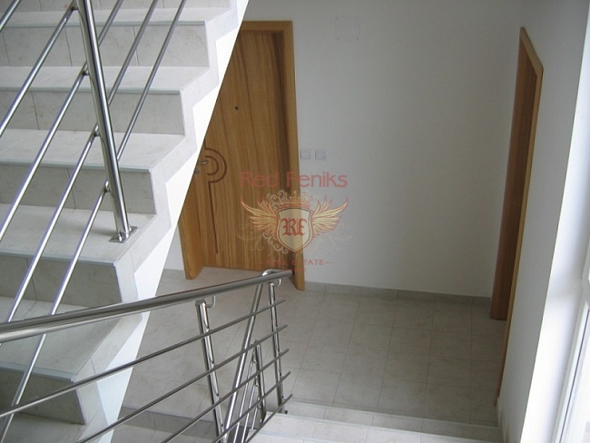 Piso en Herceg-Novi, Montenegro, 60 m² - imagen 7