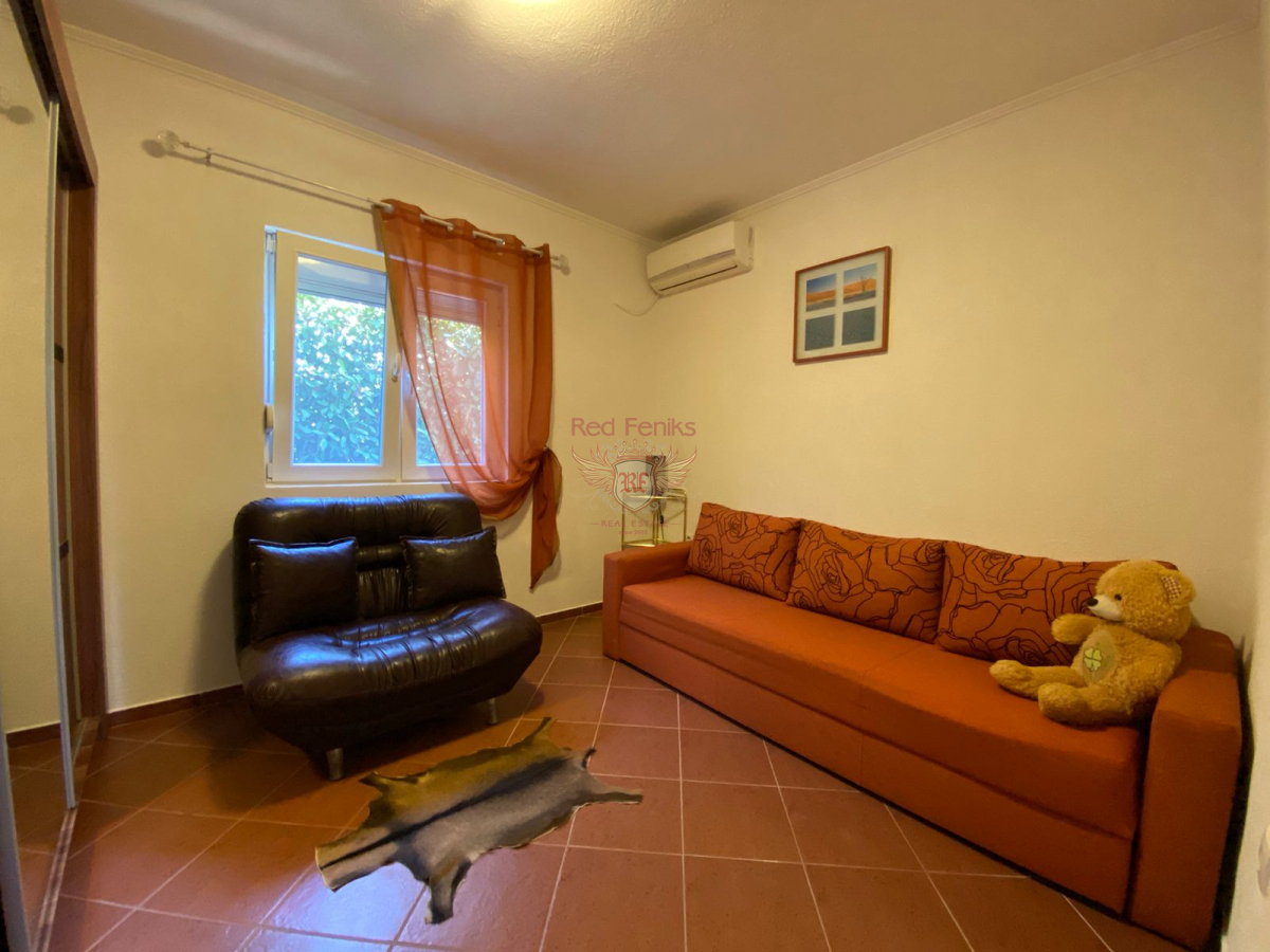 House in Bar, Montenegro, 220 m² - picture 7