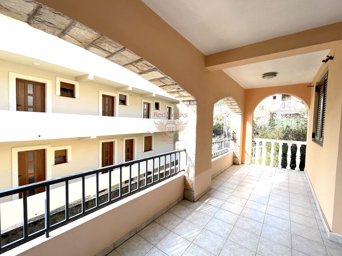 House in Budva, Montenegro, 228 m² - picture 7