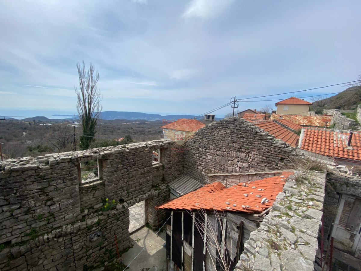 Casa a Herceg-Novi, Montenegro, 300 m² - foto 7