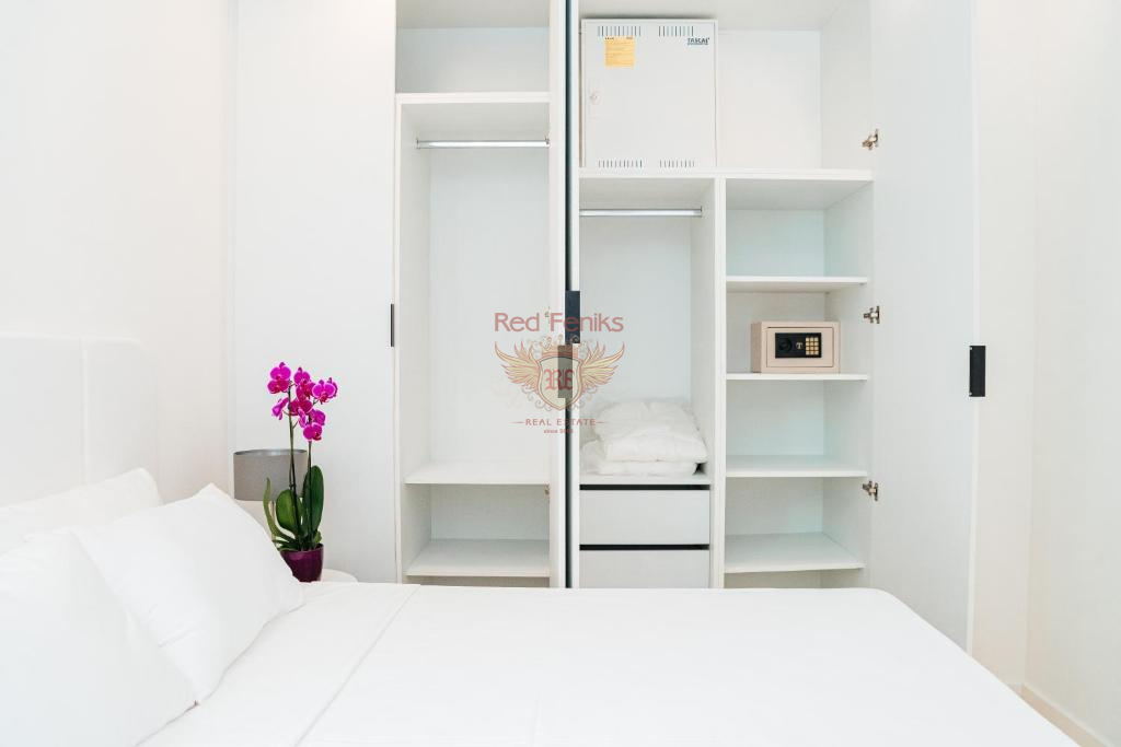 Flat in Rafailovici, Montenegro, 45 m² - picture 8