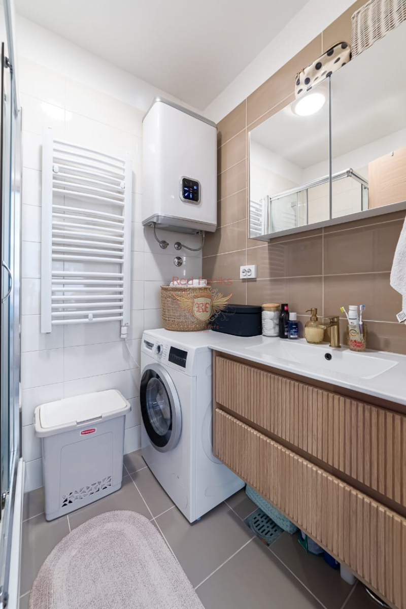 Flat in Budva, Montenegro, 48 m² - picture 8