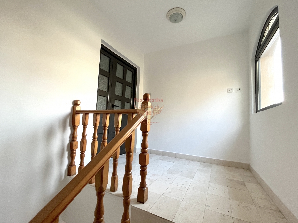 House in Budva, Montenegro, 228 m² - picture 8