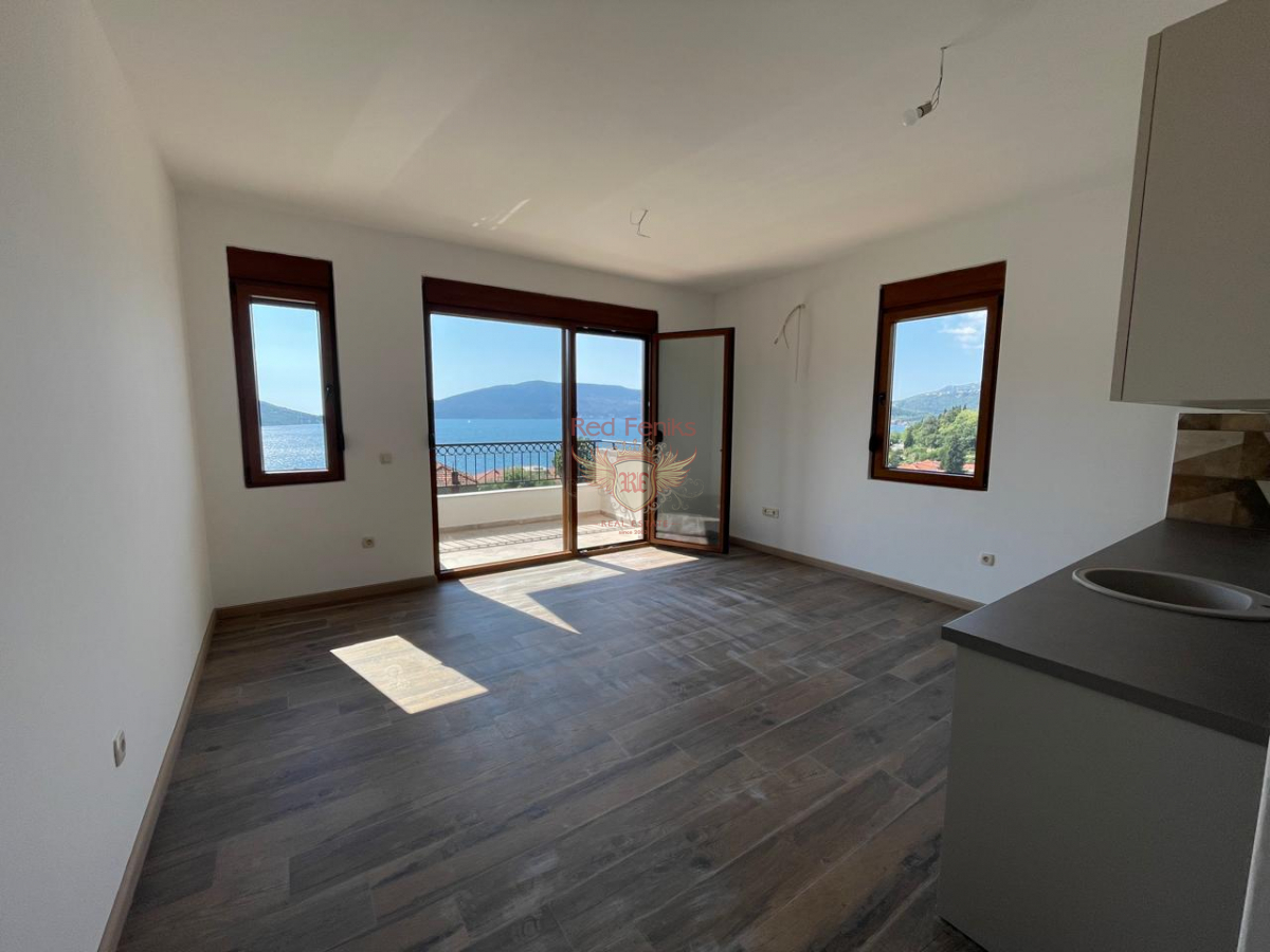 Flat in Herceg-Novi, Montenegro, 45 m² - picture 8