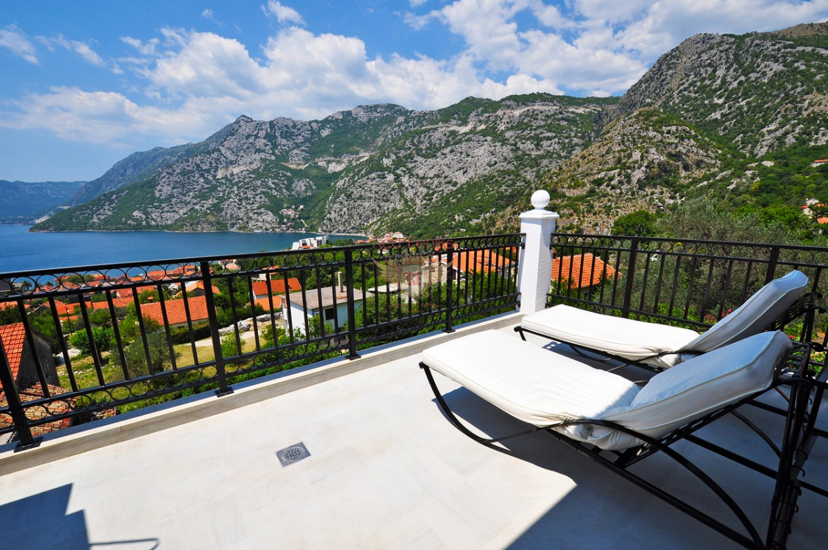 Appartement à Kotor, Monténégro, 200 m² - image 8