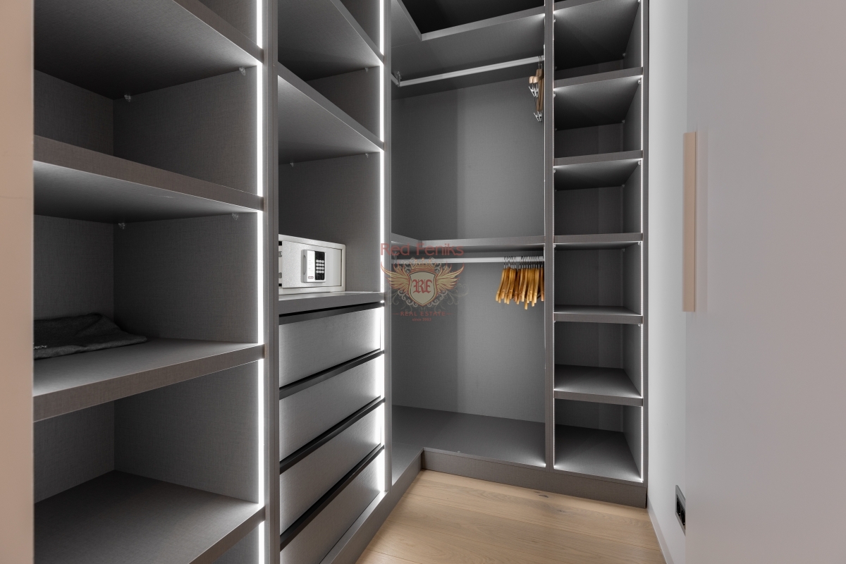 Piso en Budva, Montenegro, 147 m² - imagen 9