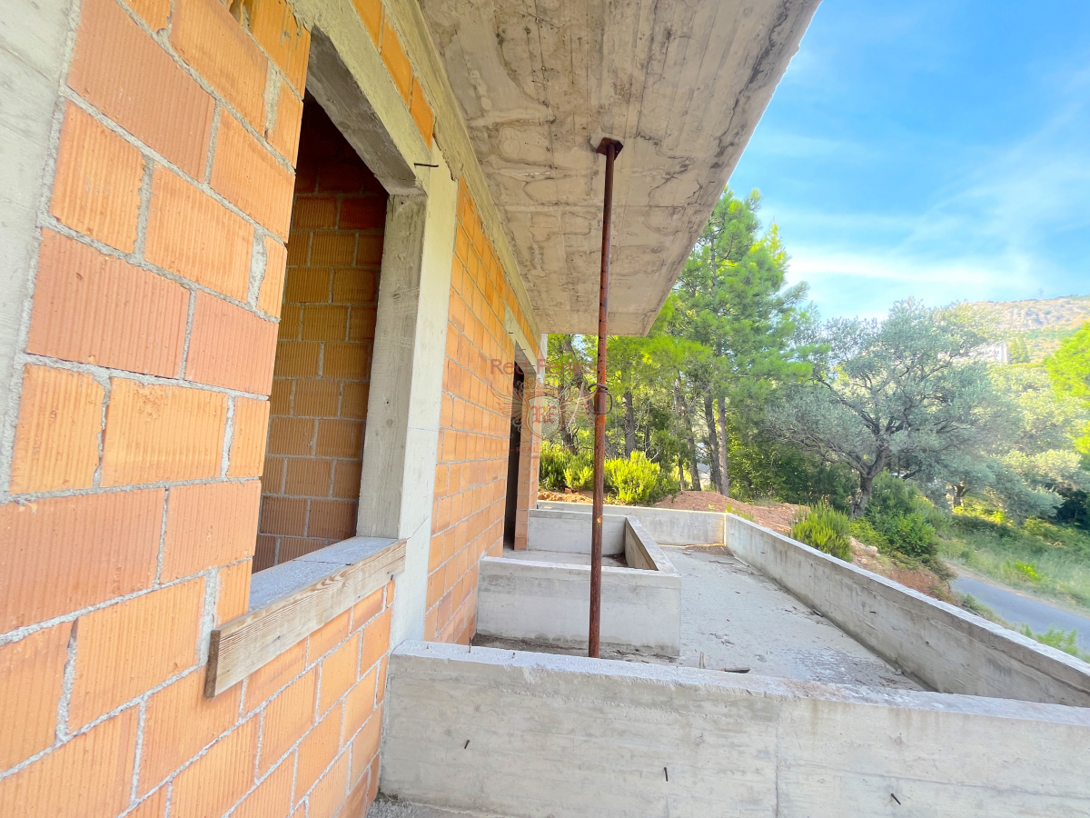 Casa en Budva, Montenegro, 700 m² - imagen 9