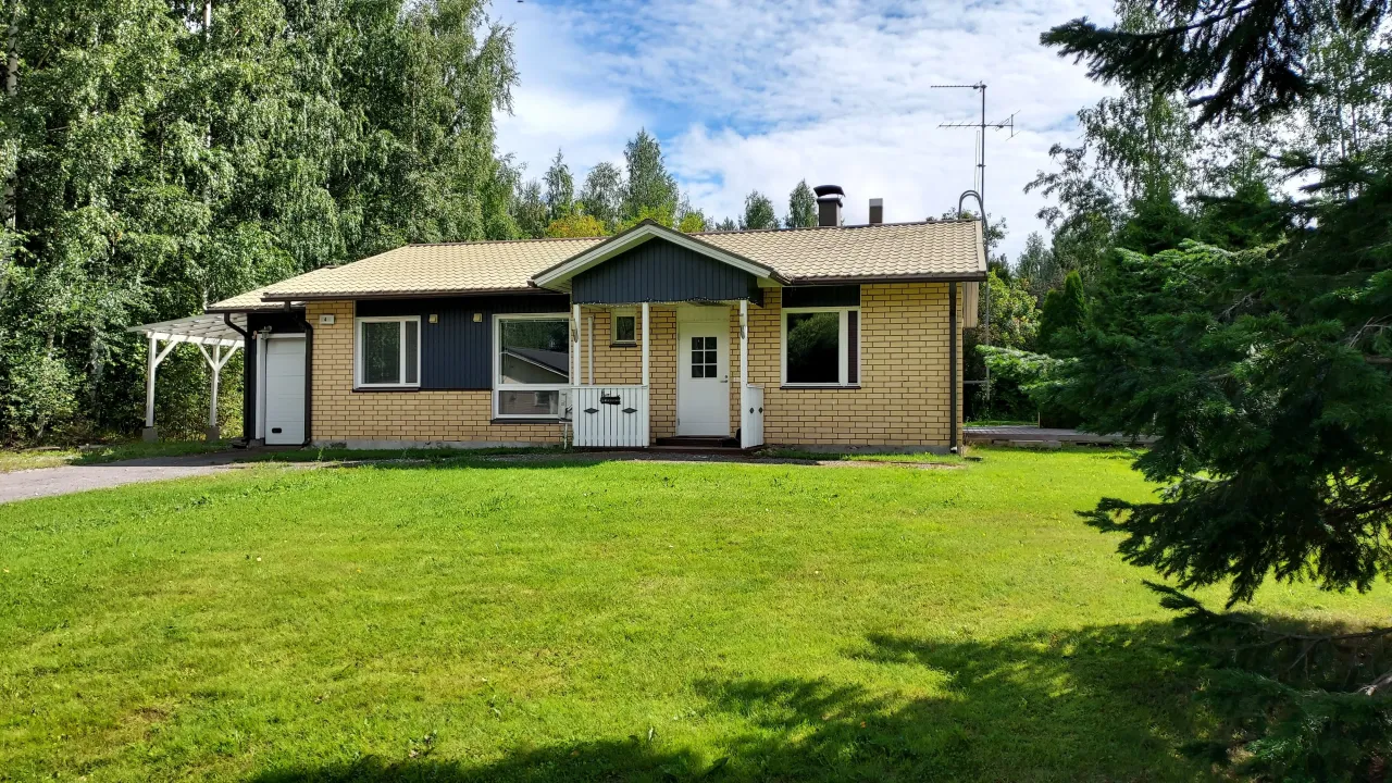 Casa en Punkaharju, Finlandia, 97 m² - imagen 1