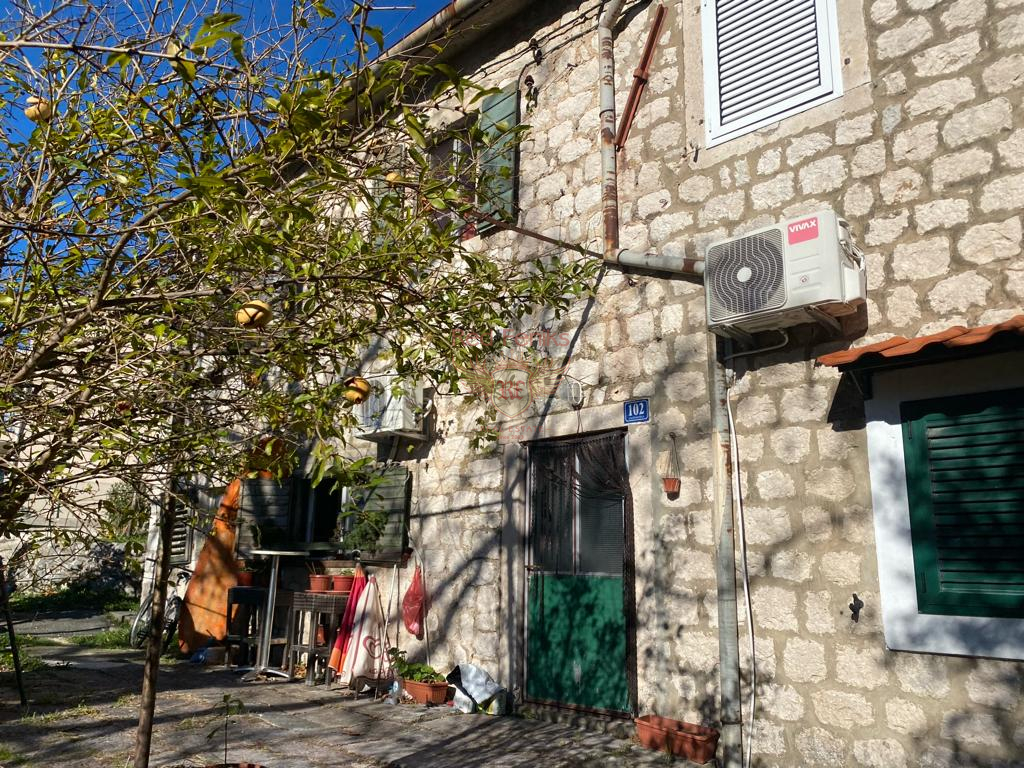 Casa en Kotor, Montenegro, 300 m² - imagen 9