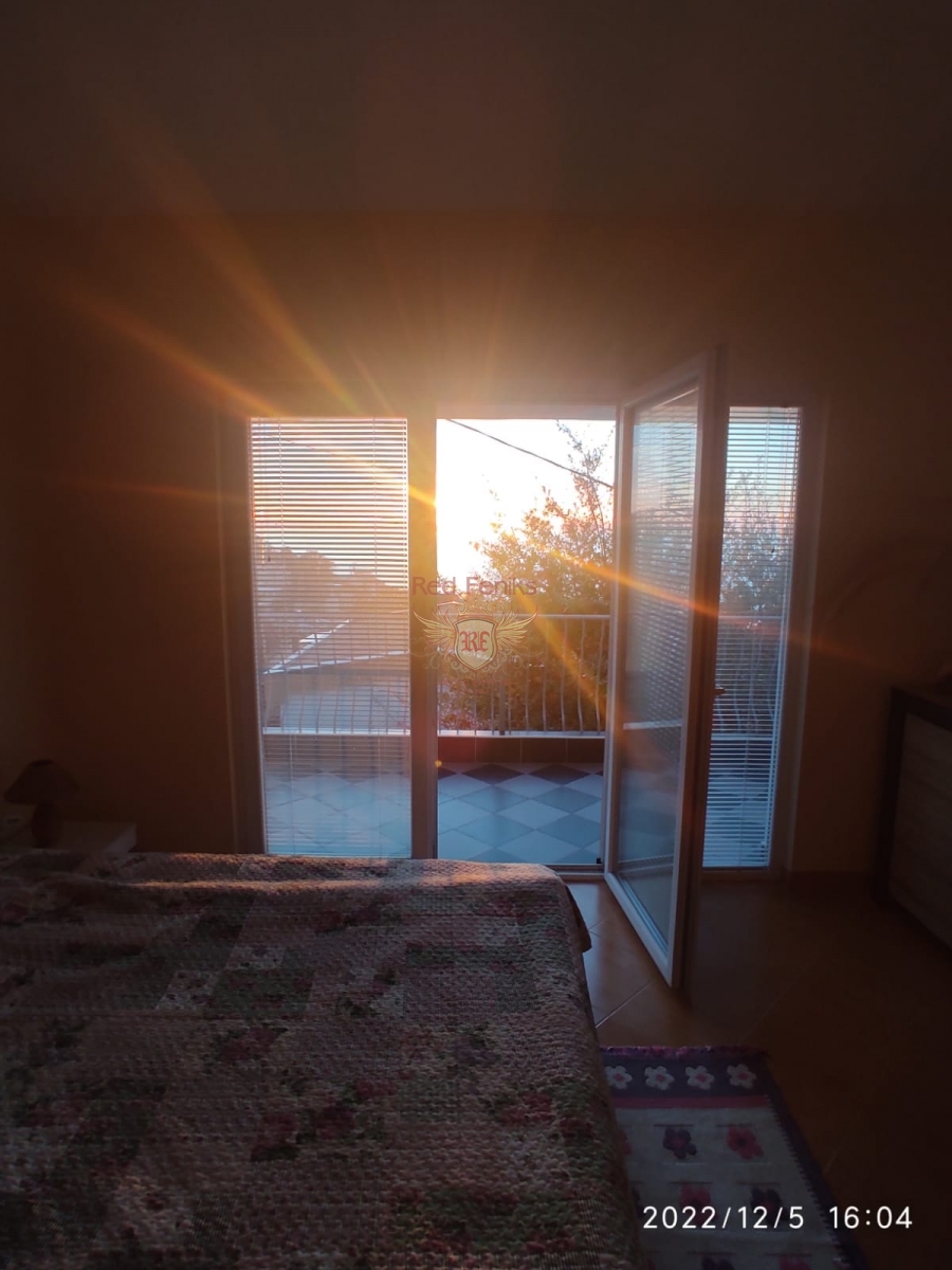 Haus in Bar, Montenegro, 100 m² - Foto 9