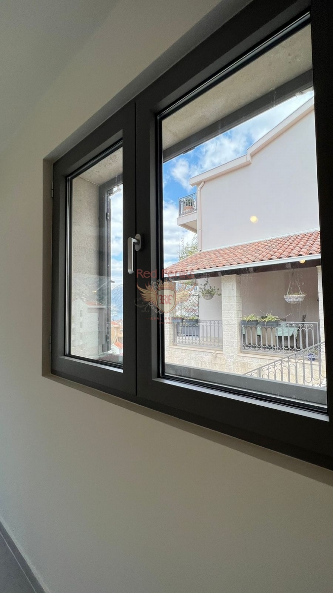 Piso en Kotor, Montenegro, 64 m² - imagen 9