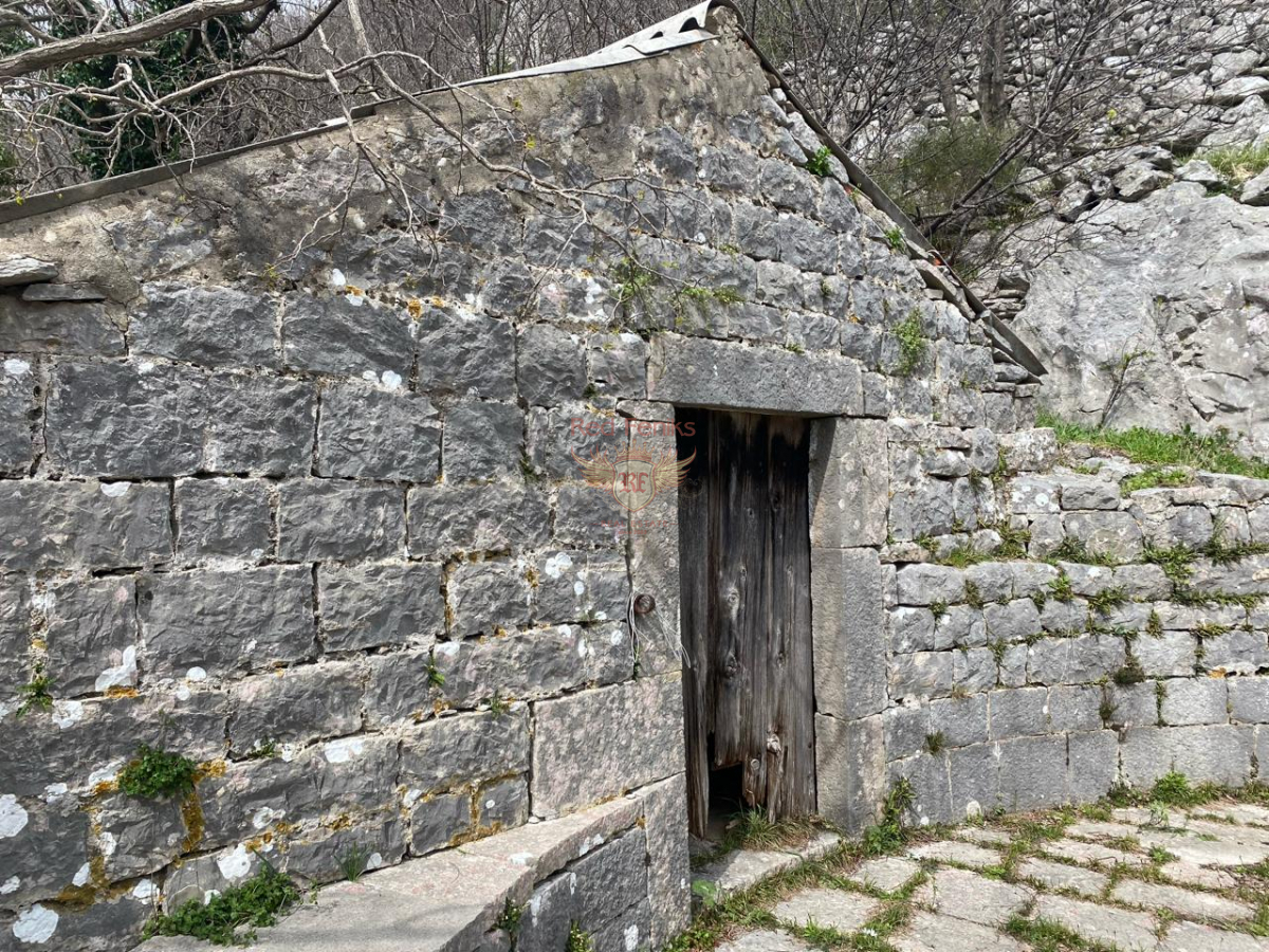 Casa a Herceg-Novi, Montenegro, 300 m² - foto 10