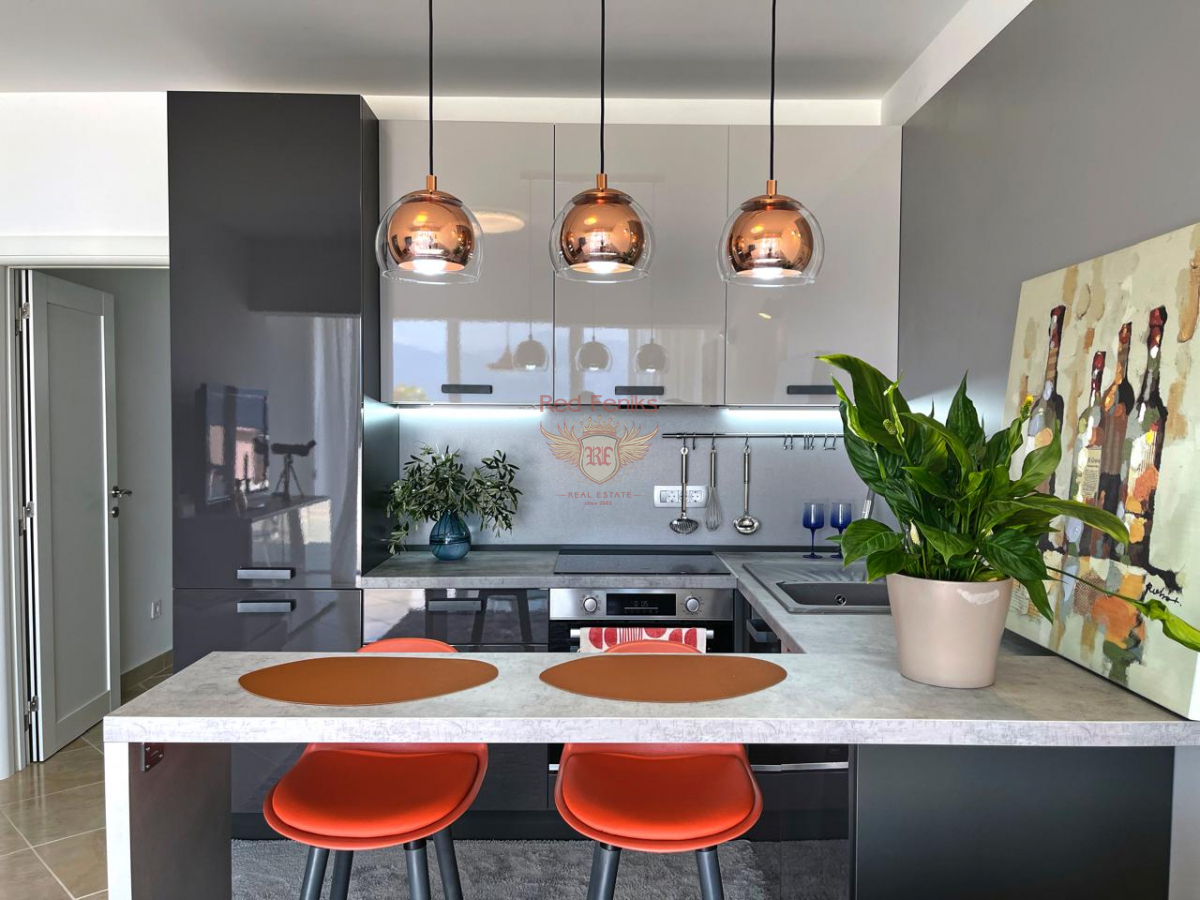 Haus in Tivat, Montenegro, 120 m² - Foto 10