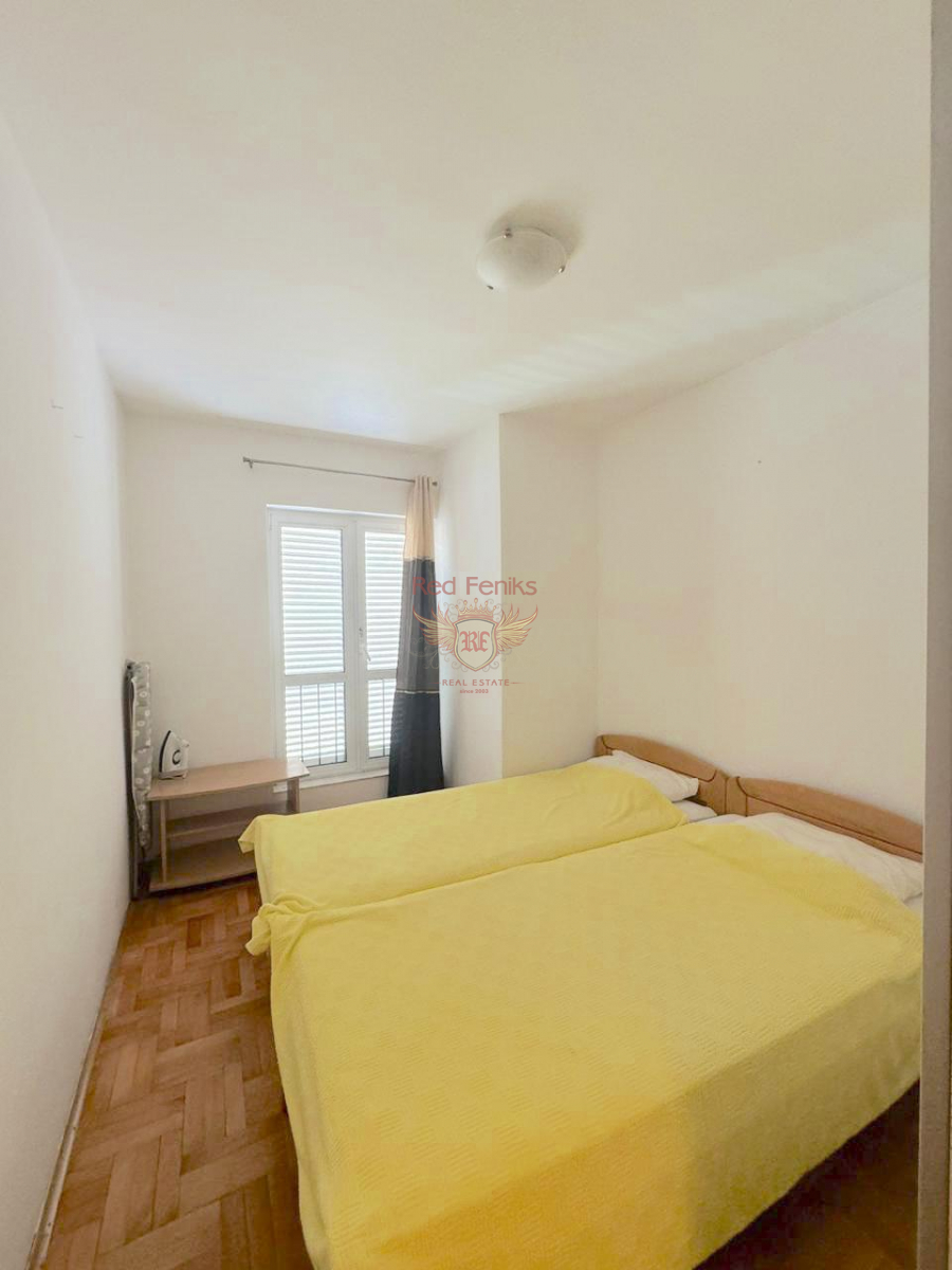 Flat in Budva, Montenegro, 45 m² - picture 10