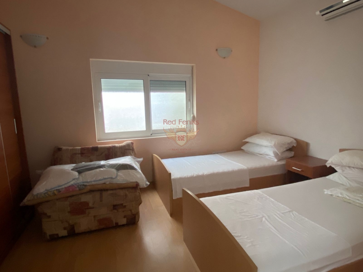 House in Bar, Montenegro, 200 m² - picture 10