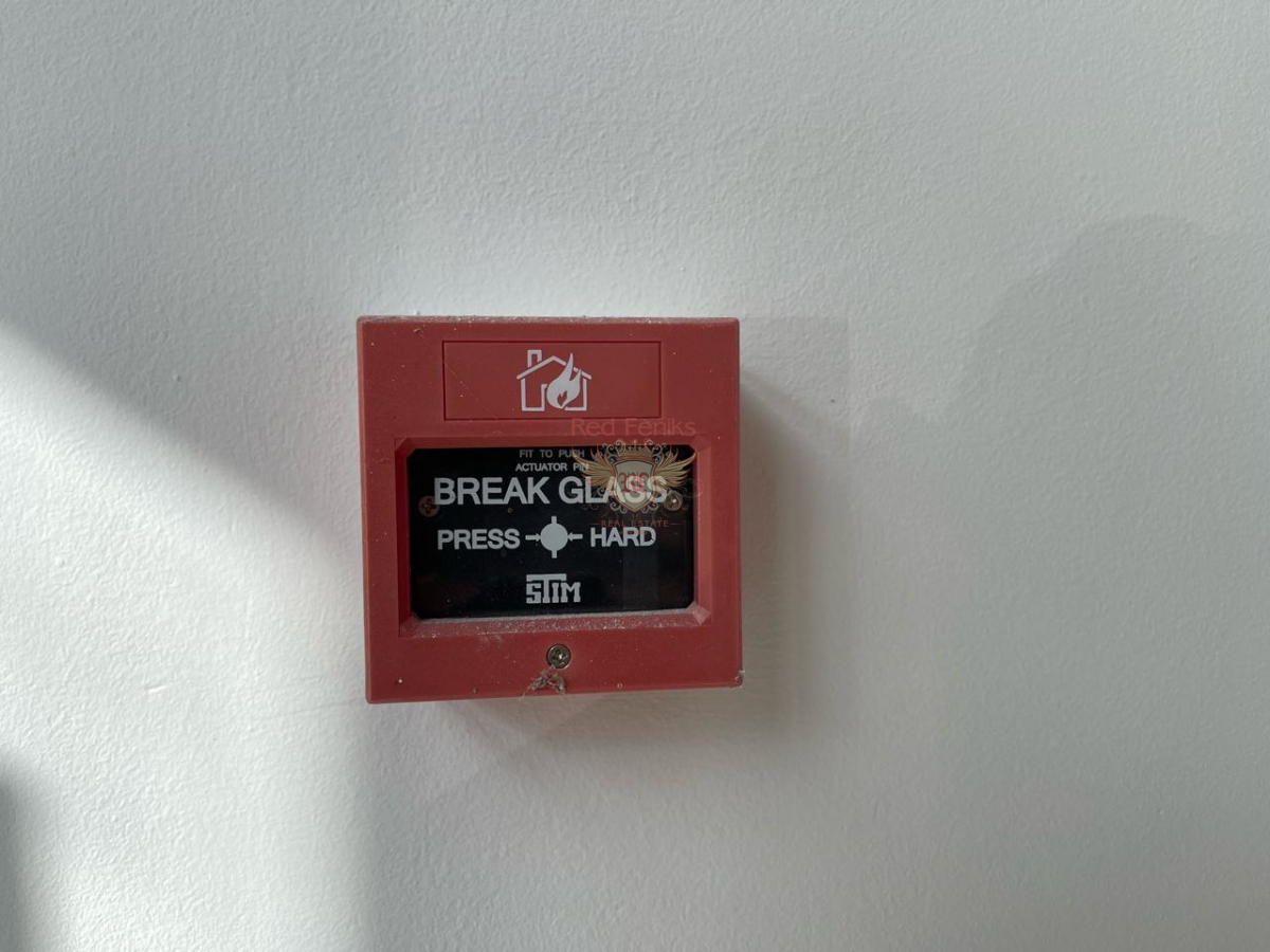 Commercial property in Herceg-Novi, Montenegro, 882 m² - picture 11