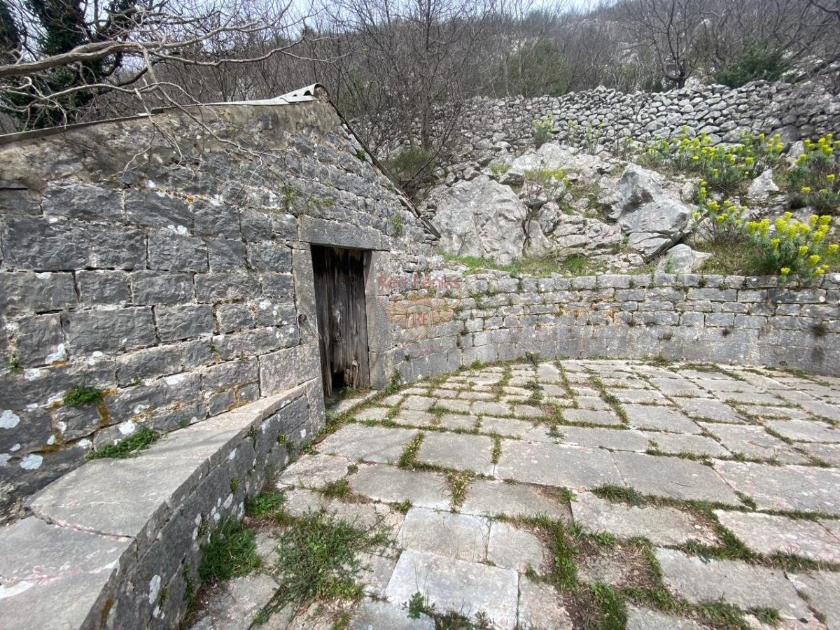 Casa a Herceg-Novi, Montenegro, 300 m² - foto 11