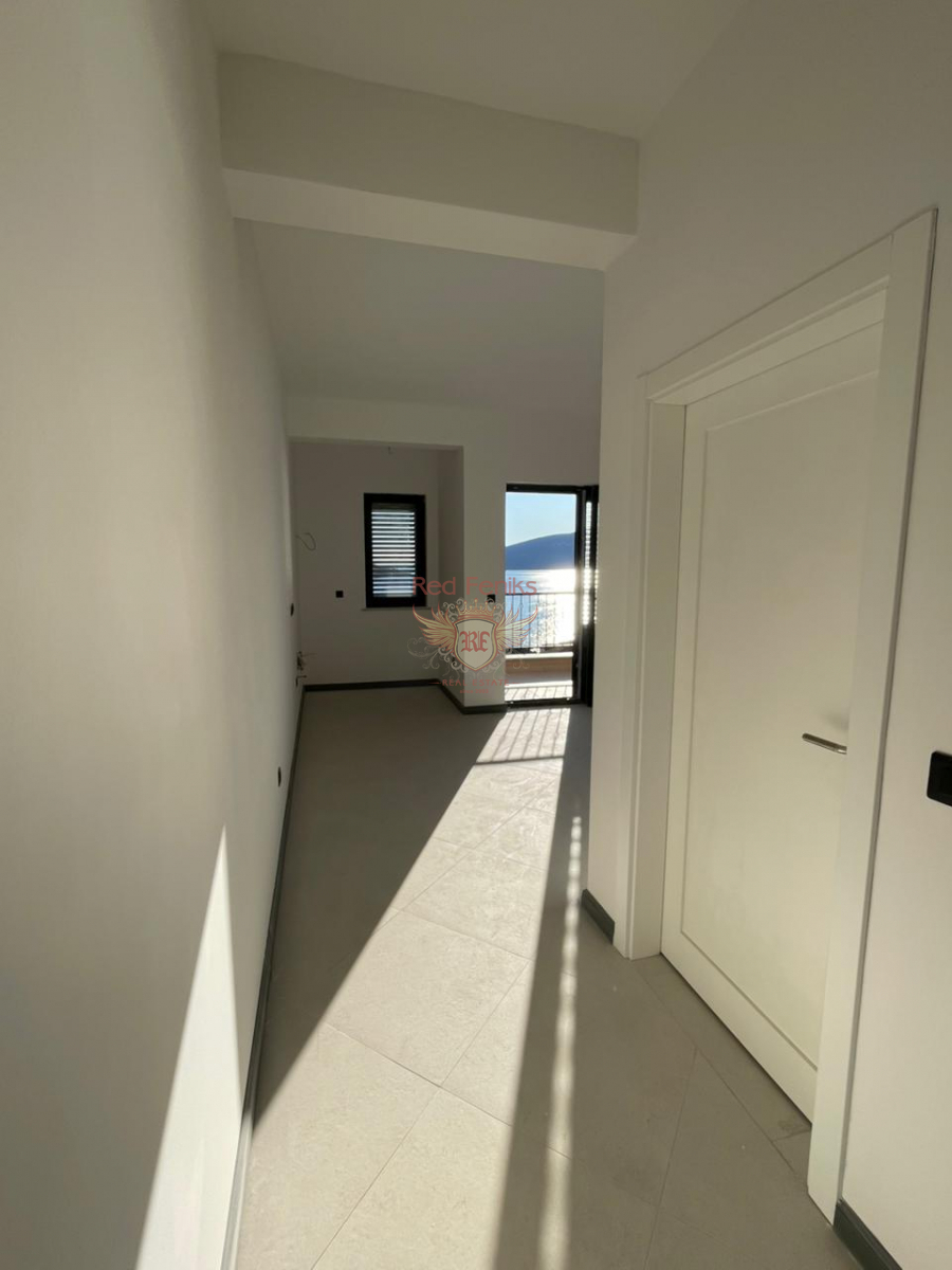 Flat in Herceg-Novi, Montenegro, 22 m² - picture 11