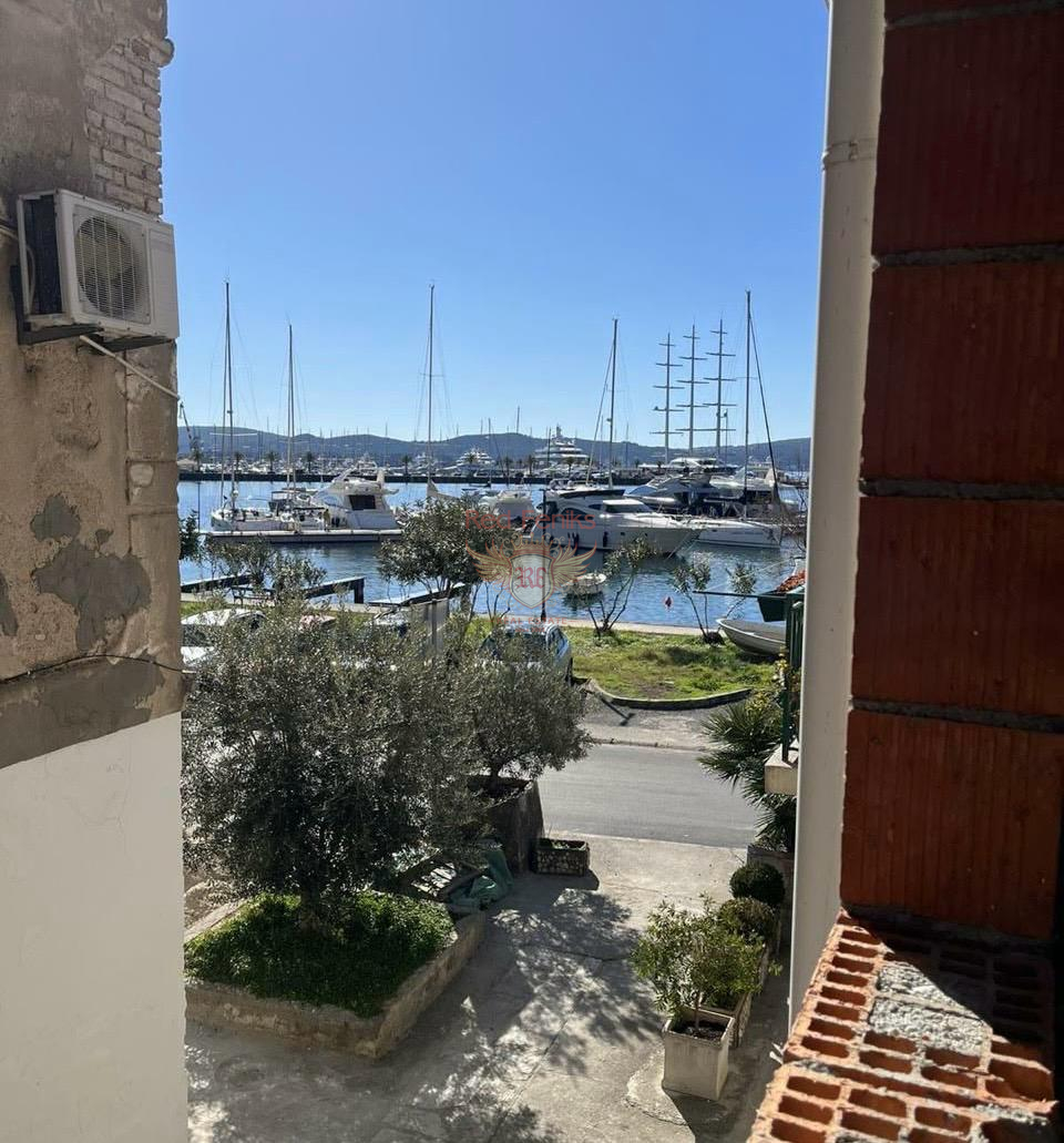 House in Tivat, Montenegro, 105 m² - picture 11