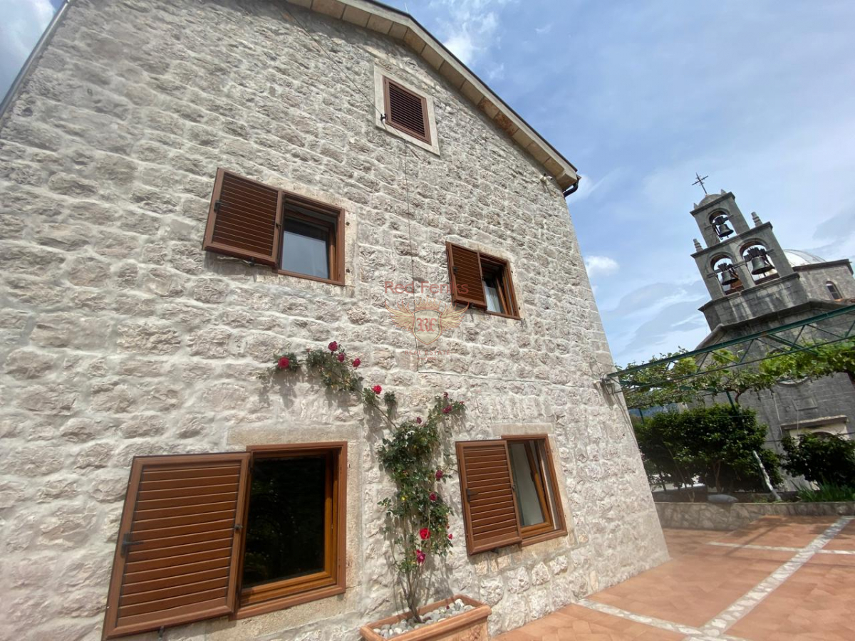 House in Kotor, Montenegro, 306 m² - picture 11
