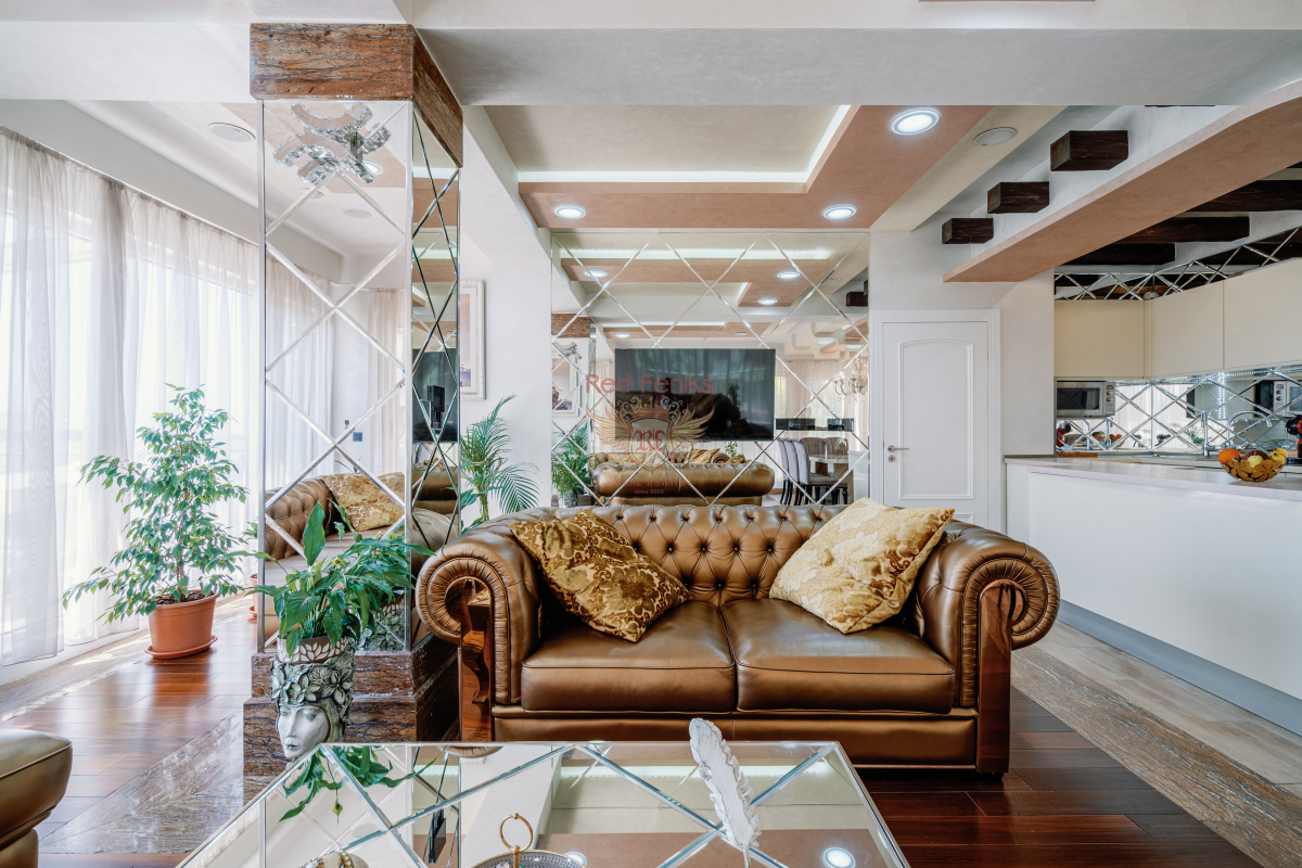 Piso en Budva, Montenegro, 400 m² - imagen 11