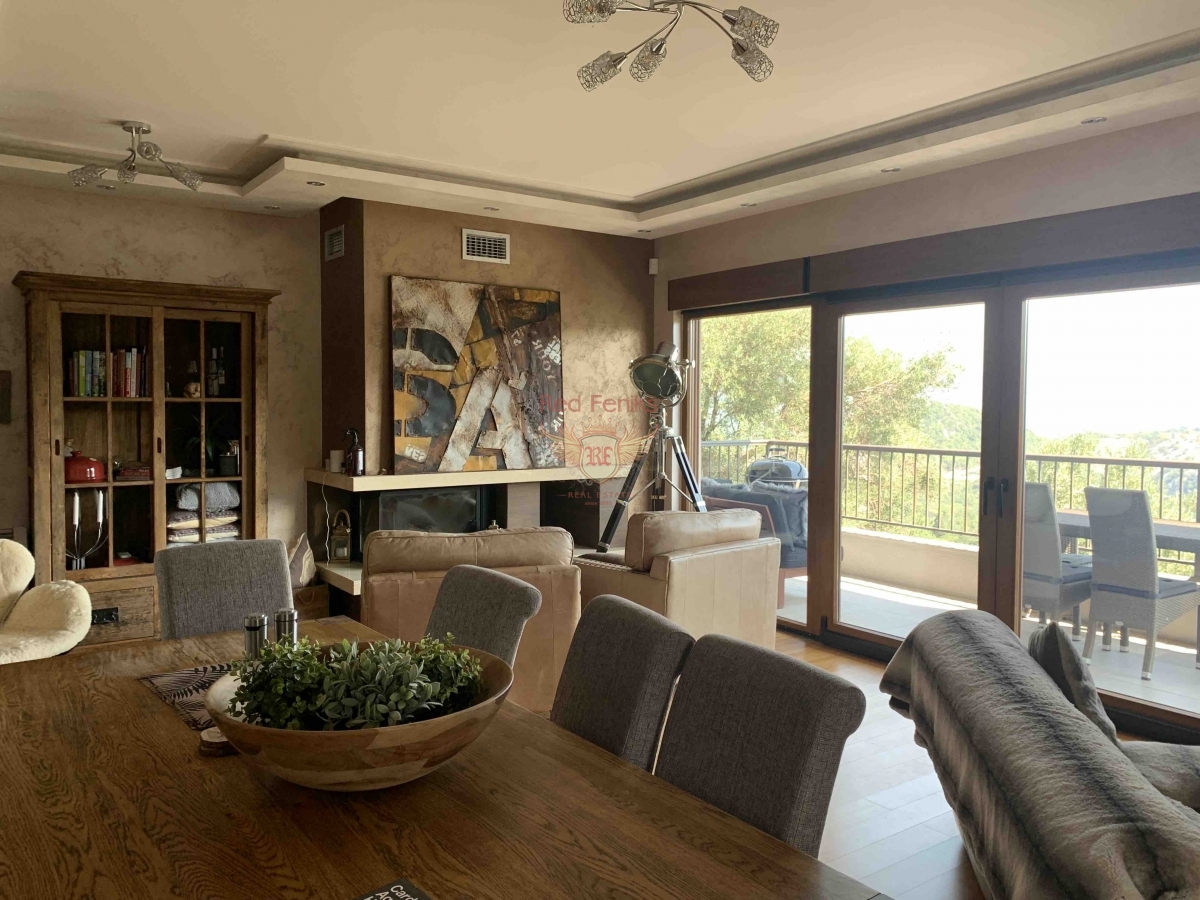 Casa a Budva, Montenegro, 300 m² - foto 11