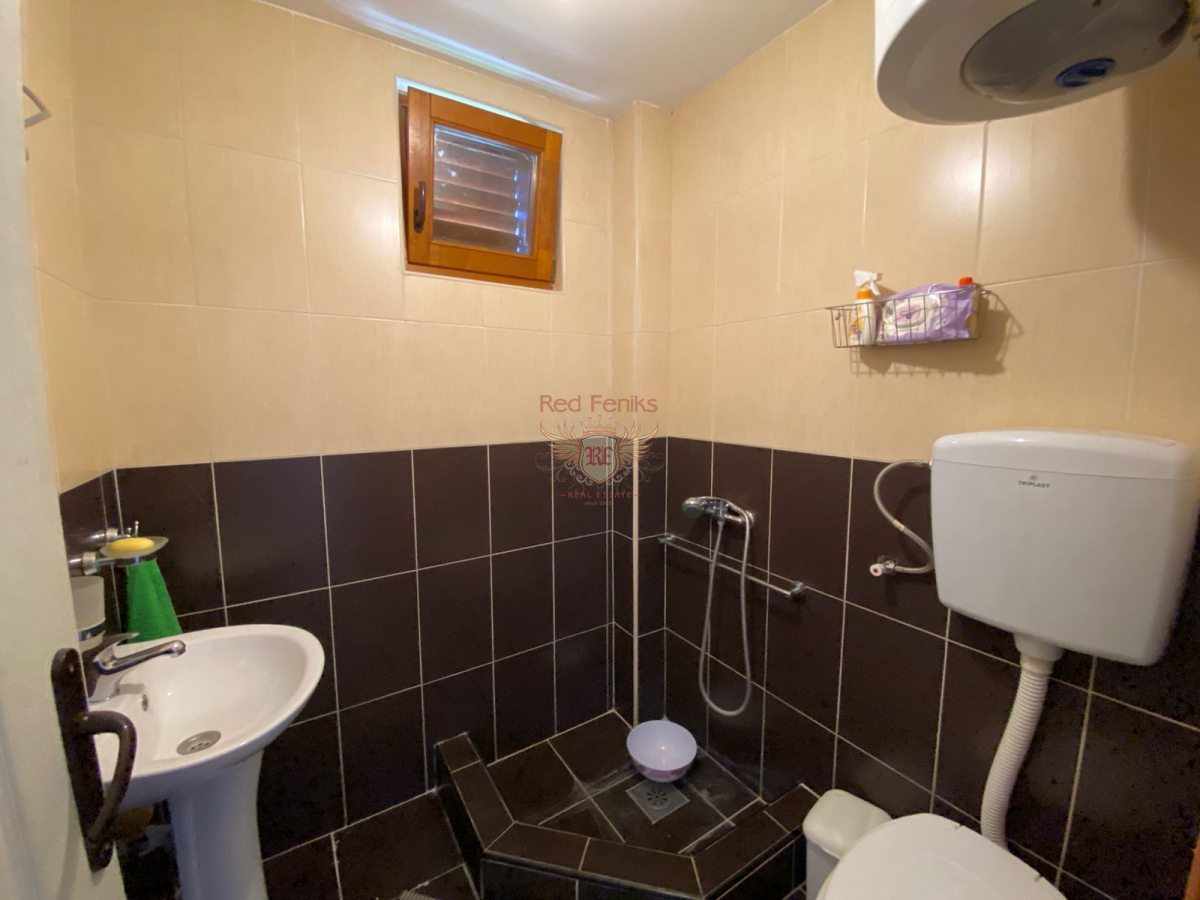 Casa en el Bar, Montenegro, 180 m² - imagen 12