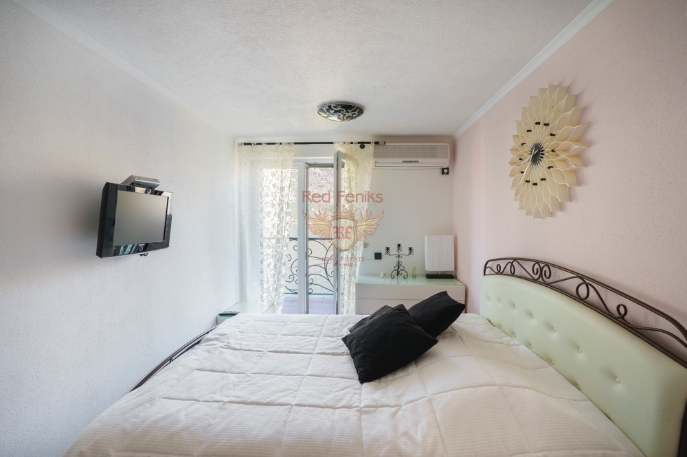 Casa en Kotor, Montenegro, 300 m² - imagen 12