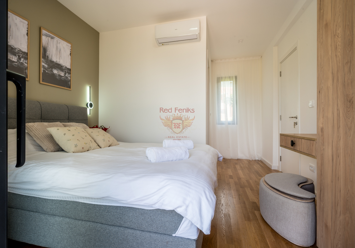 Haus in Tivat, Montenegro, 250 m² - Foto 12