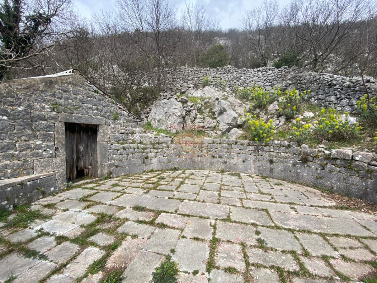 Casa a Herceg-Novi, Montenegro, 300 m² - foto 12