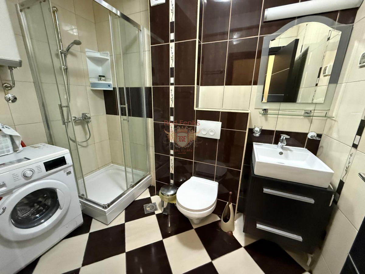 Piso en Herceg-Novi, Montenegro, 80 m² - imagen 12