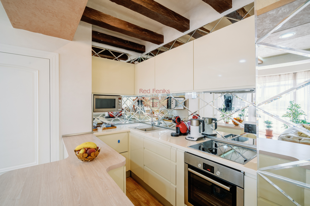 Piso en Budva, Montenegro, 400 m² - imagen 13