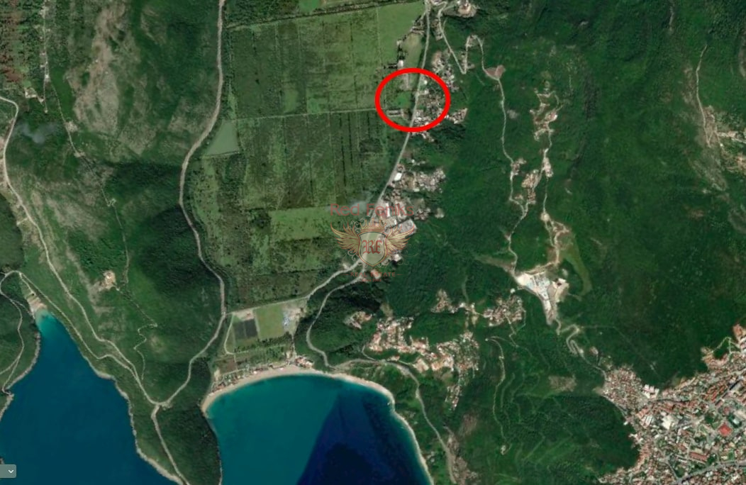 Casa en Budva, Montenegro, 300 m² - imagen 13