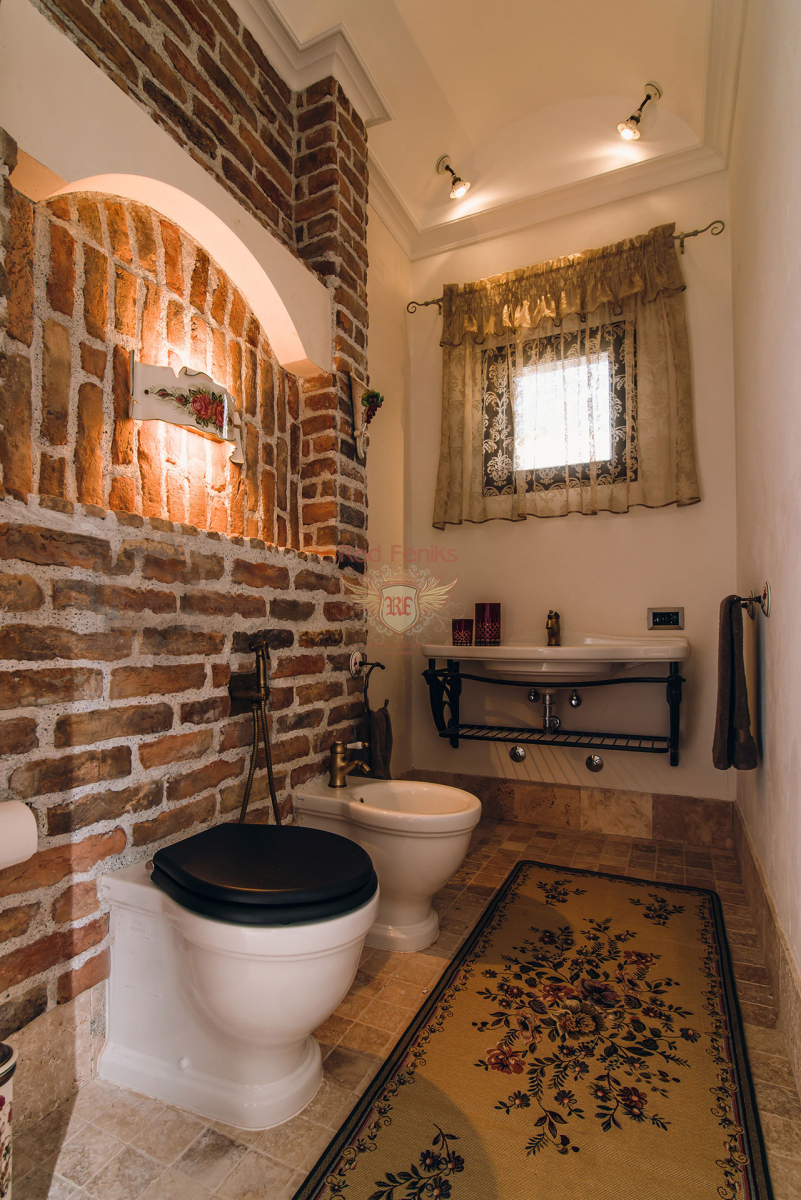 Casa en Budva, Montenegro, 550 m² - imagen 13