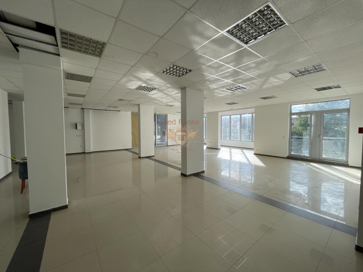 Commercial property in Herceg-Novi, Montenegro, 882 m² - picture 14