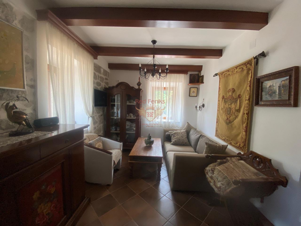 House in Kotor, Montenegro, 306 m² - picture 14